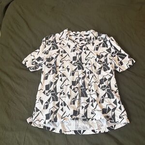 Zara Black and White Geometric Casual Button Down Shirt L